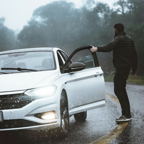 volkswagen-parabrisas-jetta-lluvia-invierno