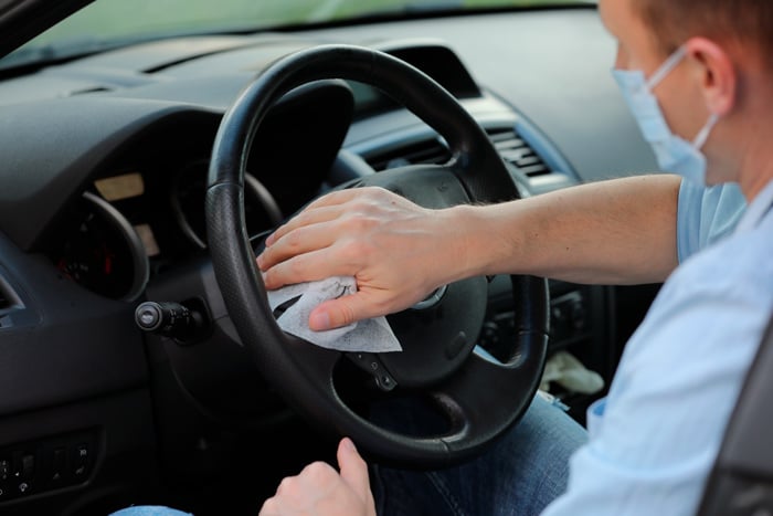 Blog-continental-motores-volkswagen-Si-tienes-que-salir-te-mostramos-como-debes-desinfectar-tu-carro