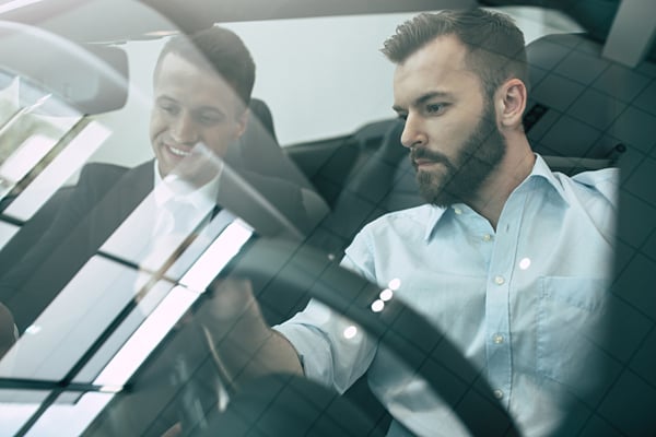 blog-continental-motores-Que-debo-conocer-antes-de-comprar-mi-carro-nuevo-cuatro