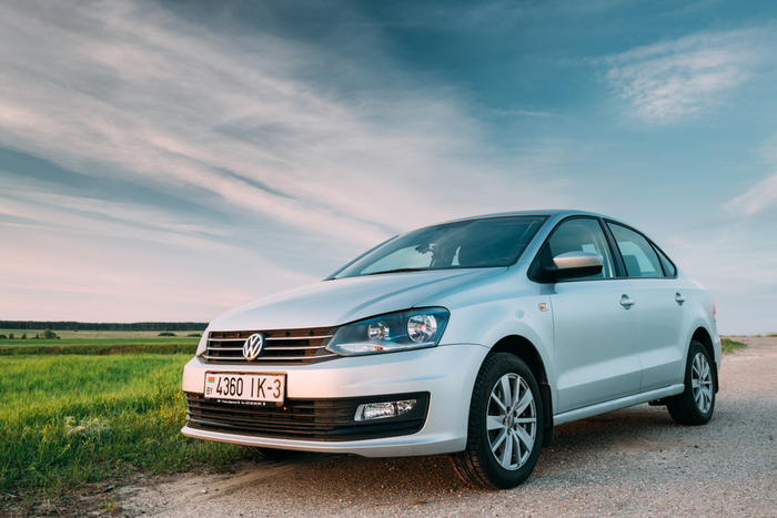 Volkswagen polo sedan 2019