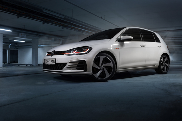 blog-continental-motores-Que-tiene-el-Golf-GTI-que-lo-hace-uno-de-los-Volkswagen-favoritos-uno